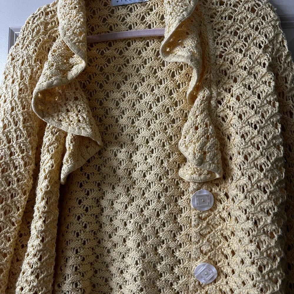 Vintage Yellow Crochet Sweater - Picture 2 of 3
